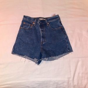 Levis Ribcage High Waisted Shorts